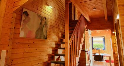 Ferienhaus 'Auszeit Am See' mit Seeblick, privater Terrasse und Wi-Fi