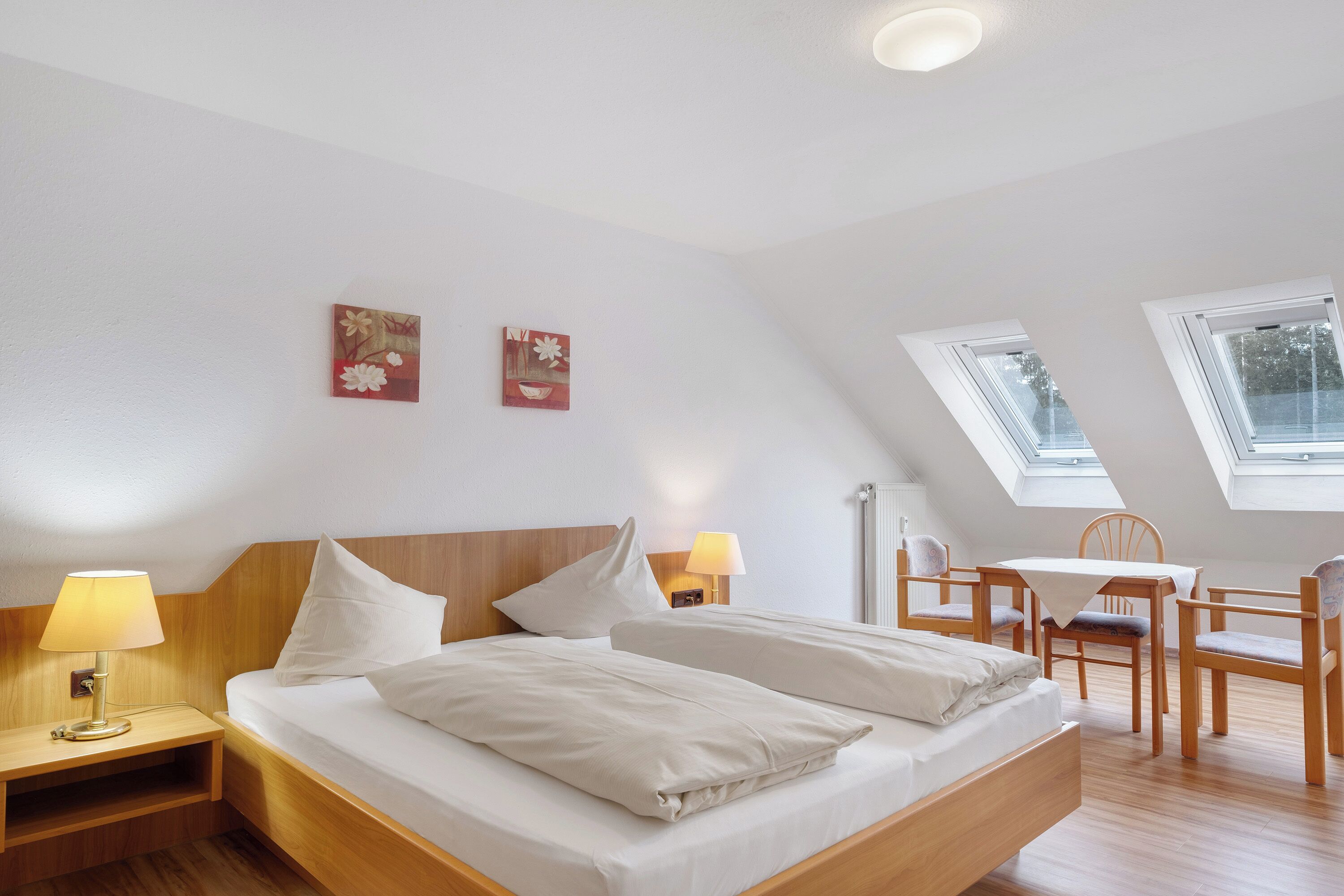 3 Schlafzimmer, kostenloses WLAN, Bettwäsche