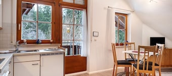 Apartment 'Nr 10' with Balcony and Wi-Fi
