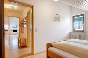 2 Schlafzimmer, Bügeleisen/Bügelbrett, kostenloses WLAN, Bettwäsche