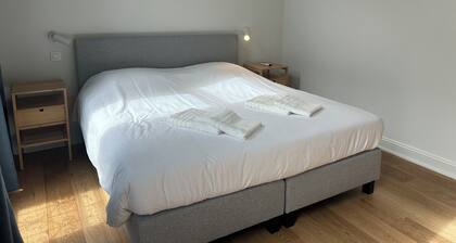 Charmant appartement Ă Uccle avec vue sur la ville
