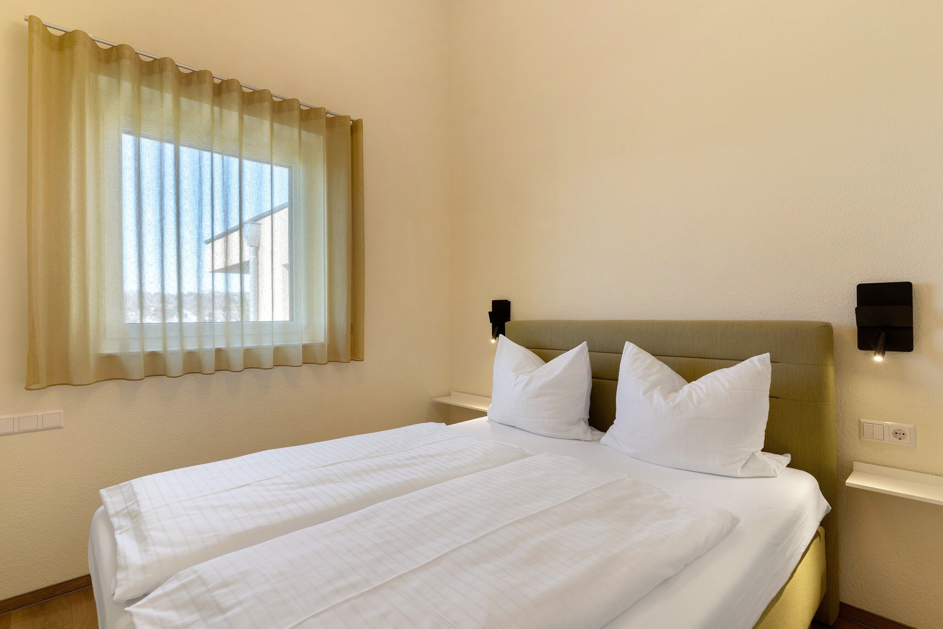 1 bedroom, free WiFi, bed sheets