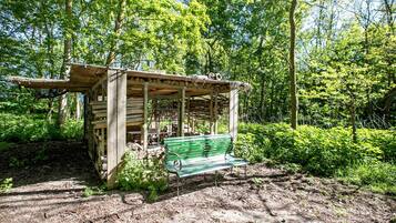 Enceinte de lâhĂ©bergement