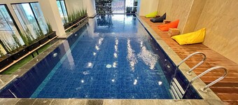 Front One Boutique Adria Boyolali