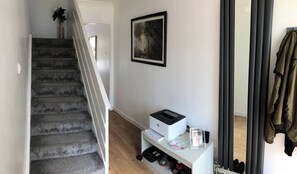 Apartment, 3 Schlafzimmer, Stadtblick | Flur