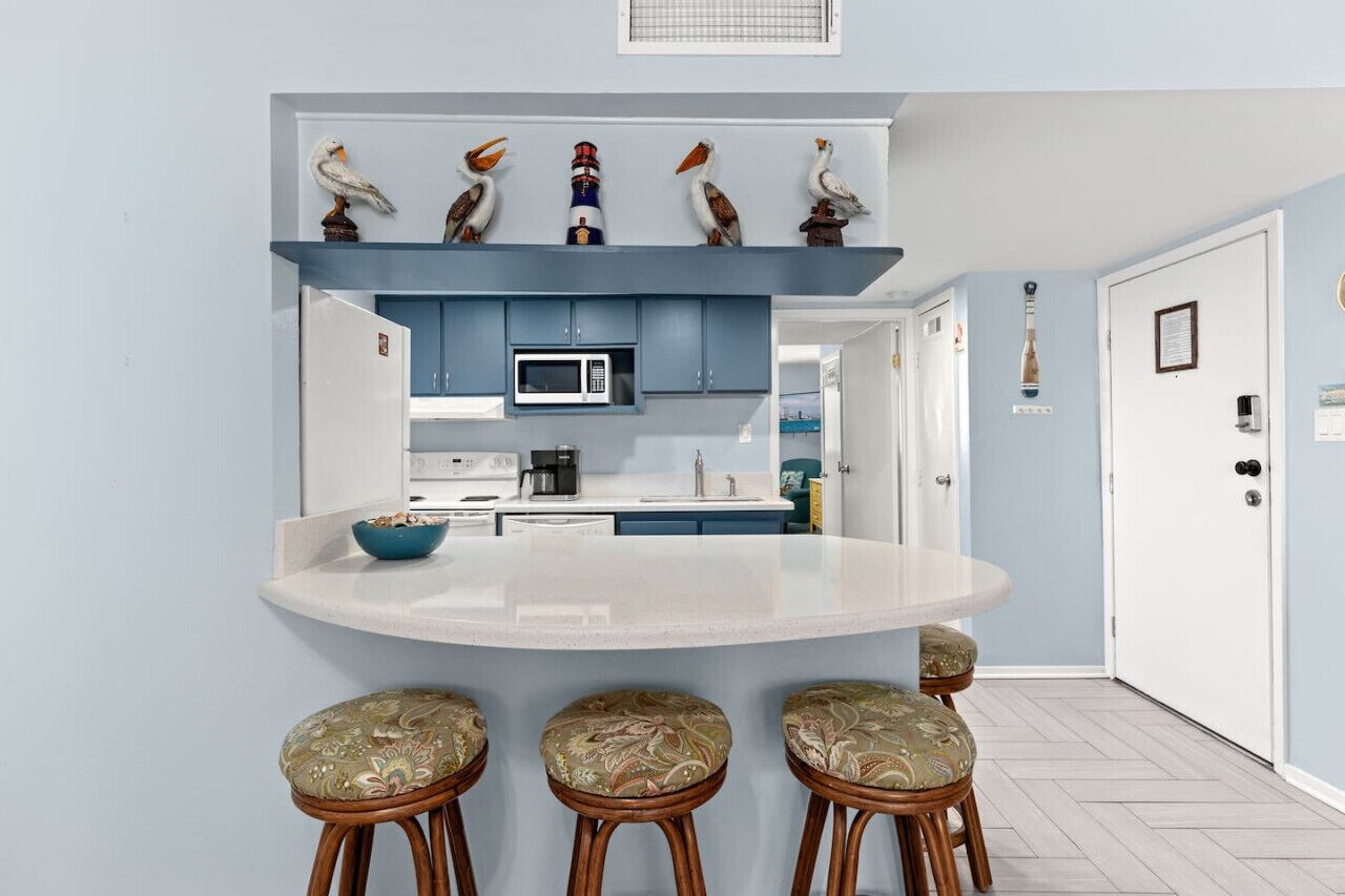 冰箱、微波炉、烤箱、炉灶