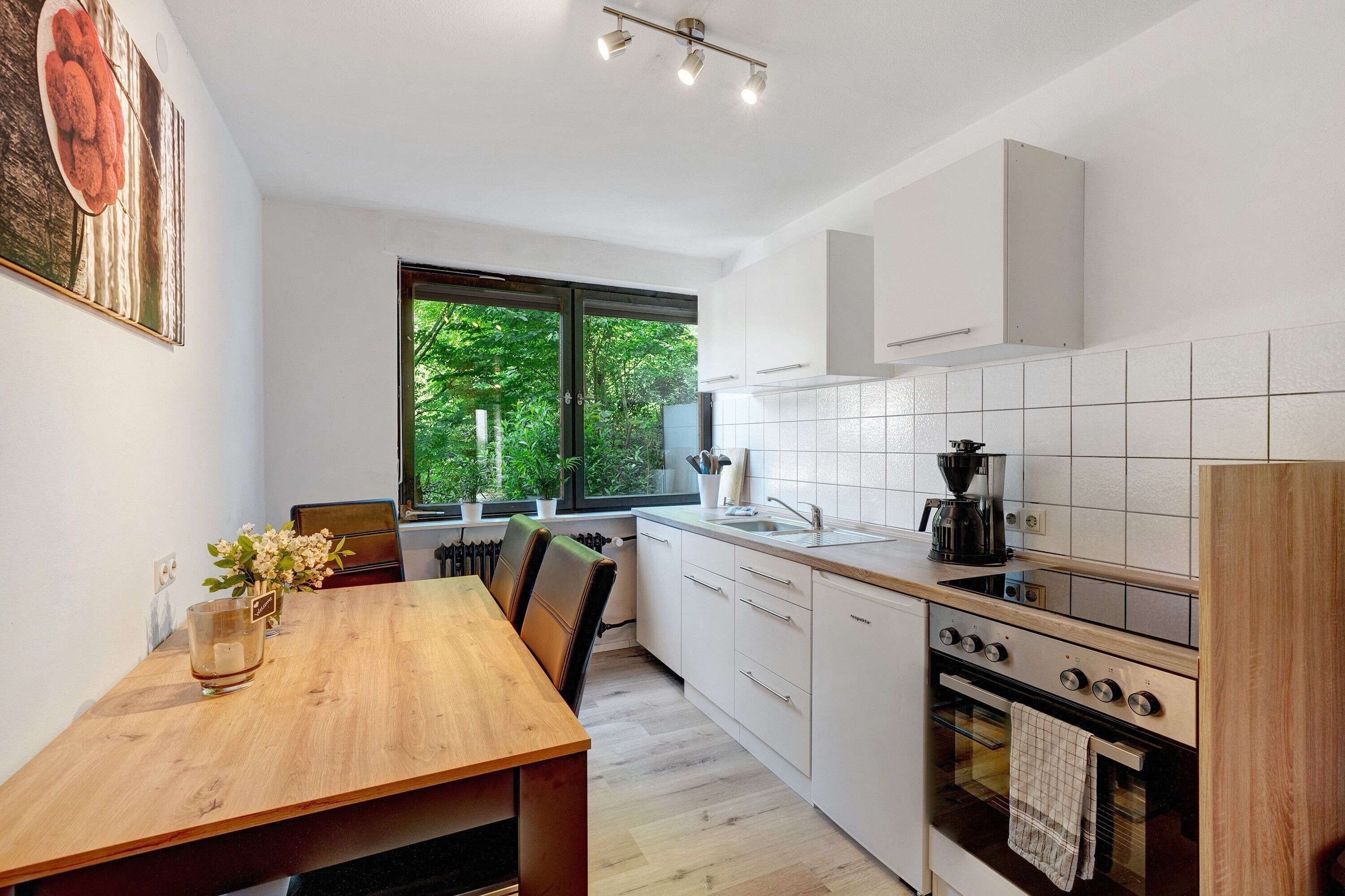 Kühlschrank, Ofen, Herdplatte, Geschirrspüler