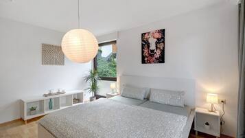 2 Schlafzimmer, Bügeleisen/Bügelbrett, kostenloses WLAN, Bettwäsche