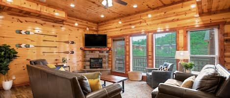 Smart TV, chimenea, videojuegos y estéreo