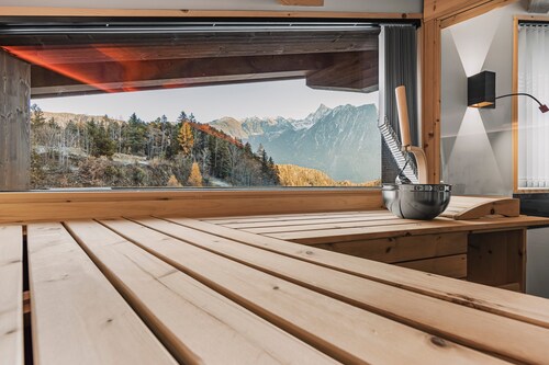 See the Holiday Home with Lake View, Private Terrace and Wi-Fi