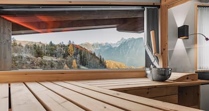 See the Holiday Home with Lake View, Private Terrace and Wi-Fi