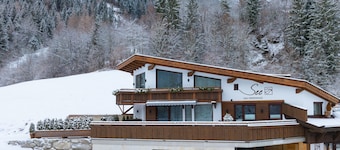 « Voir la maison de vacances » avec vue sur le lac, terrasse privée et Wi-Fi