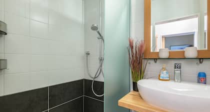 Ferienhaus 'All U Need 4 Holiday - Fewo44' mit privater Terrasse, Gemeinschaftsgarten und Wi-Fi
