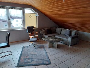 TV - Apartment 'In Heppenheim' with Wi-Fi (Heppenheim (Bergstraße))