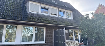 Zimmer 'Haus Erika 2' mit gemeinsamer Terrasse und WLAN