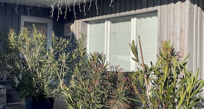 Apartment 'Oleander' with Shared Terrace and Wi-Fi