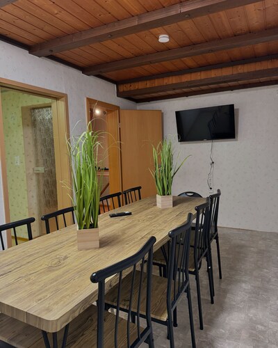 Pfullingen 2 – Comfortable Accommodation for Workers