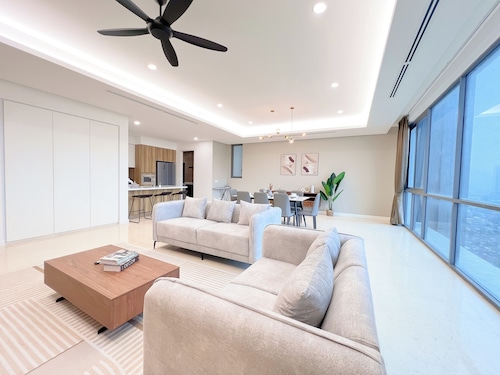 D'Rapport Residences By Manhattan Group