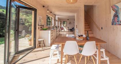 Bellbird Bach - Akaroa