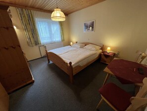 Family Room | Free WiFi - Pension am Lackenbach (Gaming)