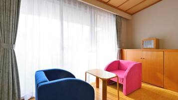 Basic fyrbäddsrum | Värdeförvaringsskåp på rummet och gratis wi-fi