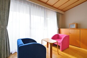 Caja de seguridad en la habitación y wifi gratis 