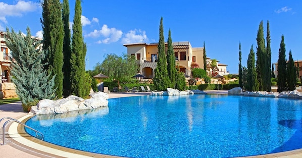 Pool - Aphrodite hills, Anatoli, 2 bedroooms apt , large terrace, 2 min from the pool (Kouklia)