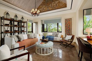 Villa, 3 chambres, piscine privée, vue jardin | Coin séjour | TV connectée