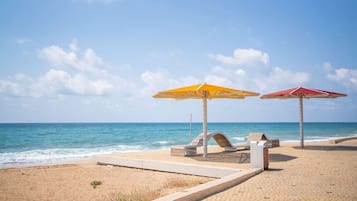 Căn hộ, sân hiên, quang cảnh bãi biển | Nội thất