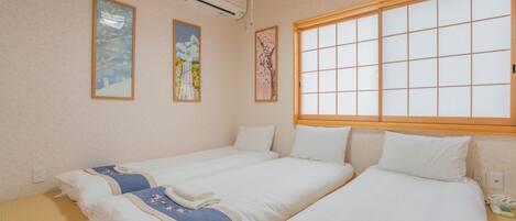 コンフォート キャビン バルコニー | 2 室のベッドルーム、遮光カーテン、アイロン / アイロン台、WiFi (無料)