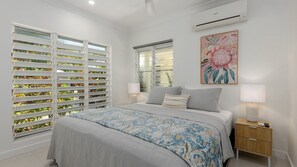 4 sovrum, skrivbord, strykjärn/strykbräda och gratis wi-fi