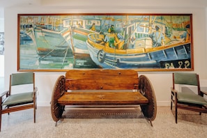 Reception - Demain c'est loin (Hendaye)