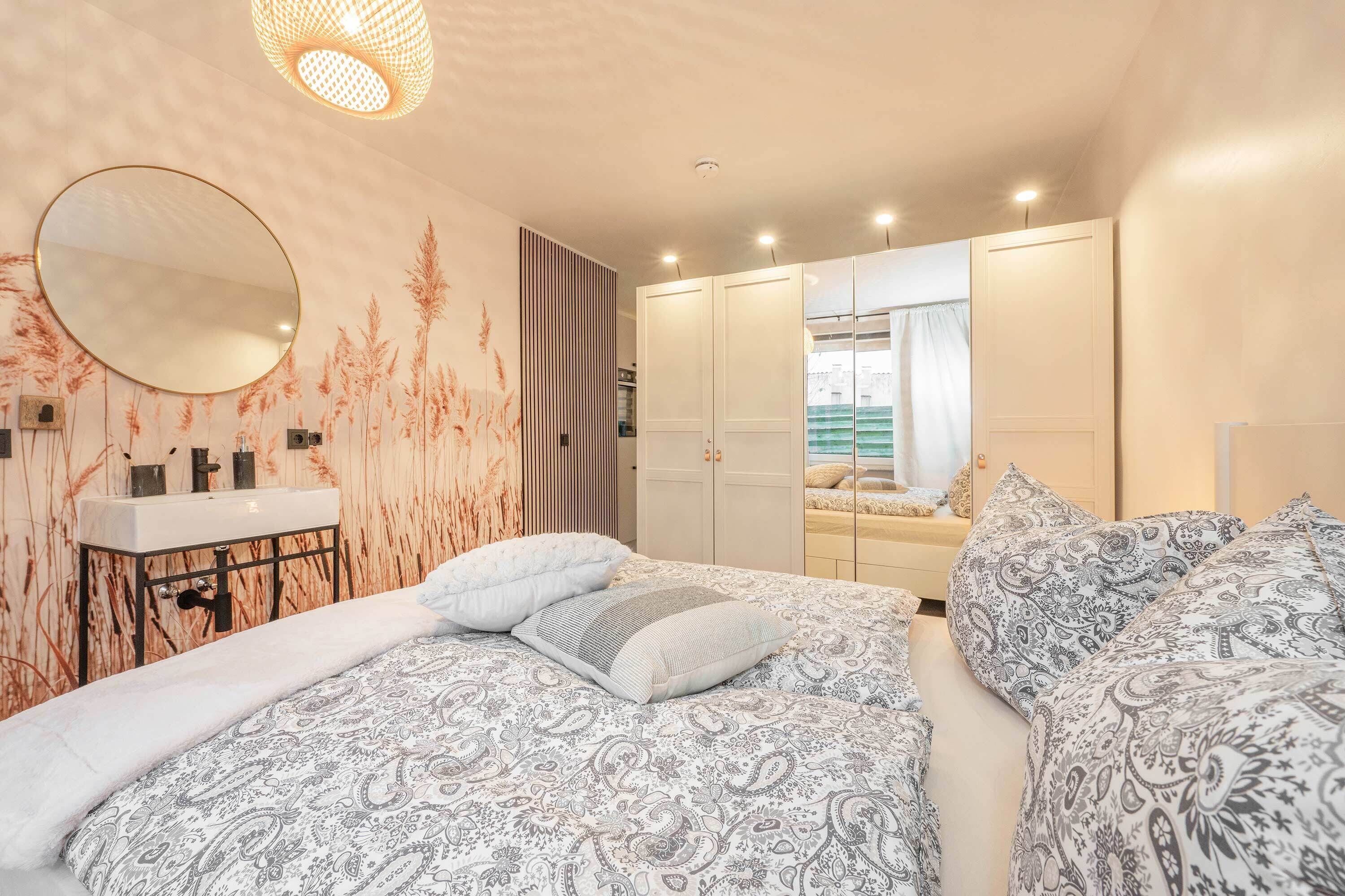 1 bedroom, free WiFi, bed sheets