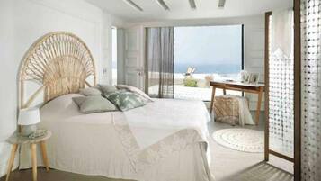 8 Schlafzimmer, Zimmersafe, Bügeleisen/Bügelbrett, Reisekinderbett