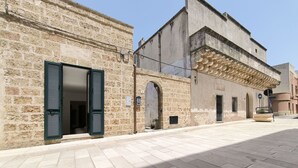 Exterior - Nice apartment for 2 people with A/C, TV, patio and pets allowed (Morciano Di Leuca)