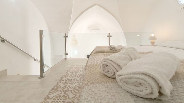 2 bedrooms, travel cot, bed sheets - Cosy apartment for 4 guests with A/C, TV, patio and pets allowed (Morciano Di Leuca)
