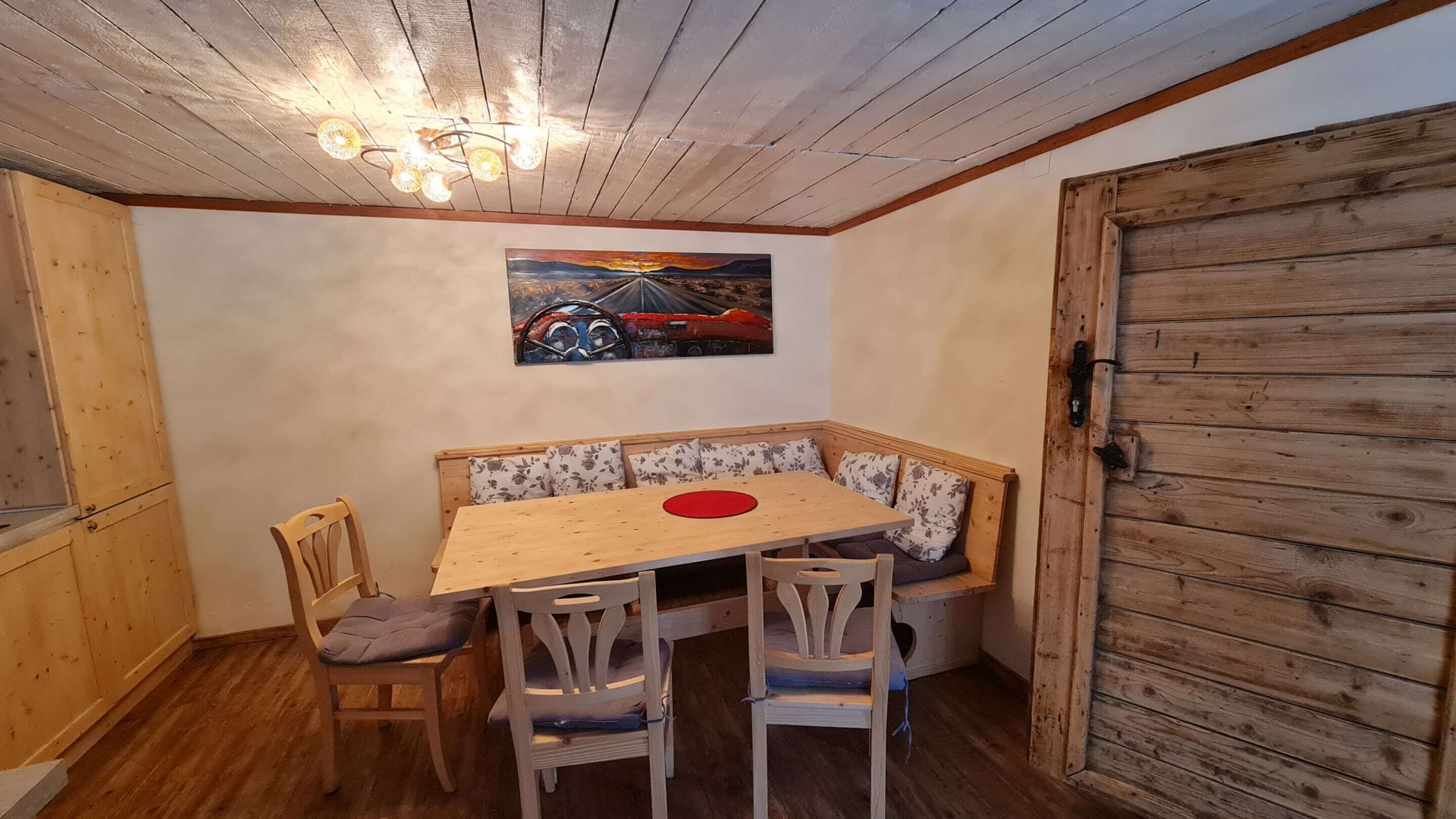 House | Dining