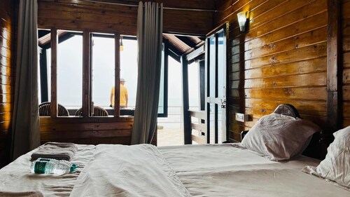 Palolem Luxurious Cottages