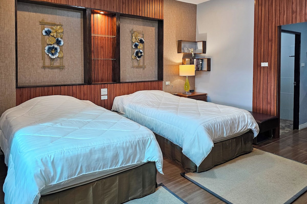 Phòng 2 giường đơn Superior | Bộ trải giường