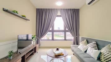 Apartment, 3 Bedrooms | Iron/ironing board, free WiFi, bed sheets