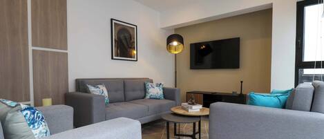 Televisio, työhuone