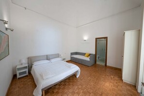 1 室のベッドルーム