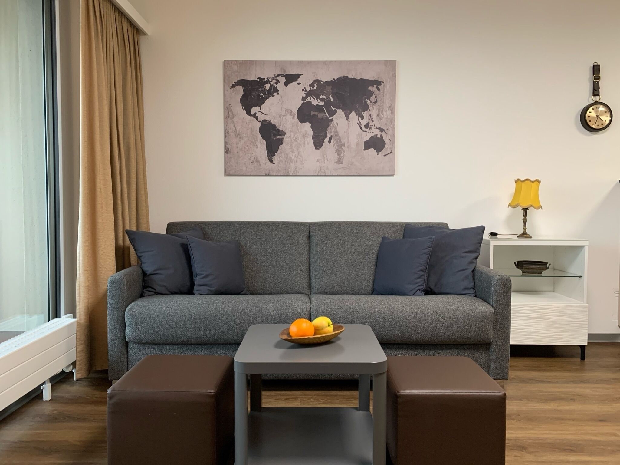 Corner Apartment On The 2nd Floor For 1-3 Persons. - Minusio