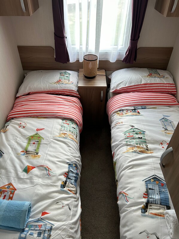 Huisje | 3 slaapkamers, een strijkplank/strijkijzer, gratis wifi, beddengoed