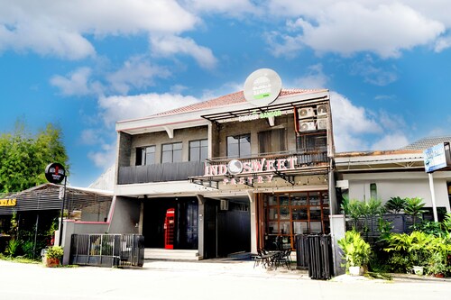 OYO 94421 Soetomo Guest House