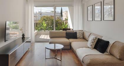 Phaedrus Living: Evergreen Nicosia City Residence