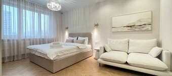 Home Apart Surganova str. 80