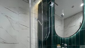 Comfort Apartment | Bathroom - Home Apart Surganova str. 80 (Minsk)