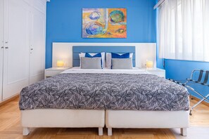 1 habitación, escritorio, tabla de planchar con plancha y wifi 