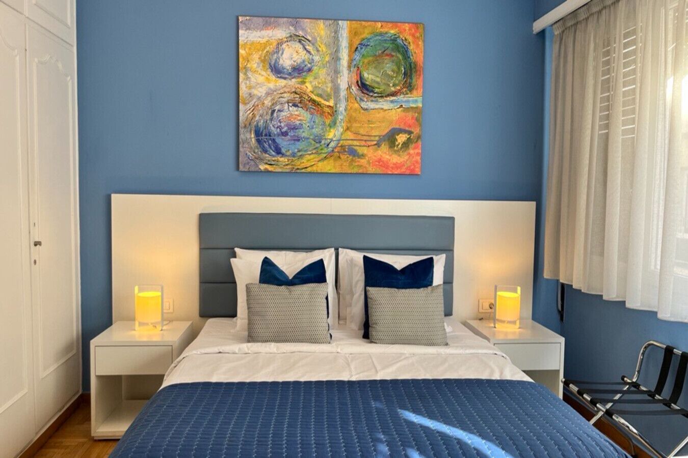 1 chambre, bureau, fer et planche à repasser, Wi-Fi